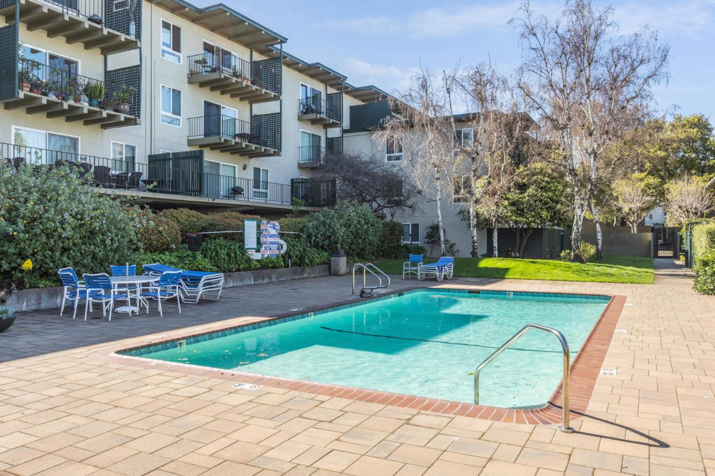 Detail Gallery Image 28 of 39 For 835 N Humboldt St #203,  San Mateo,  CA 94401 - 1 Beds | 1 Baths