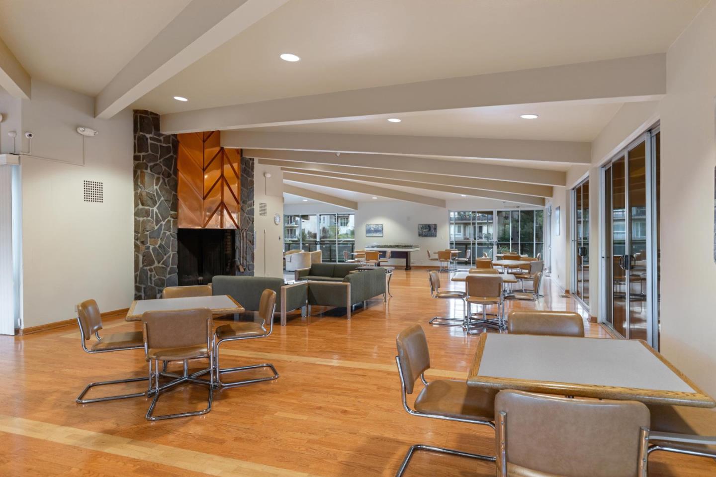 Detail Gallery Image 36 of 39 For 835 N Humboldt St #203,  San Mateo,  CA 94401 - 1 Beds | 1 Baths