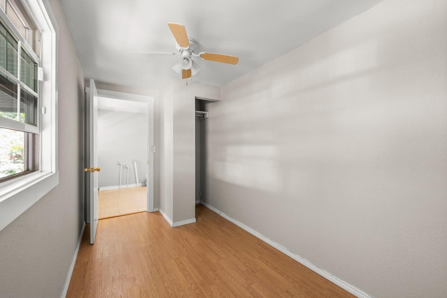 Detail Gallery Image 13 of 29 For 6726 Lakeshore Blvd, Lucerne,  CA 95458 - 3 Beds | 1 Baths