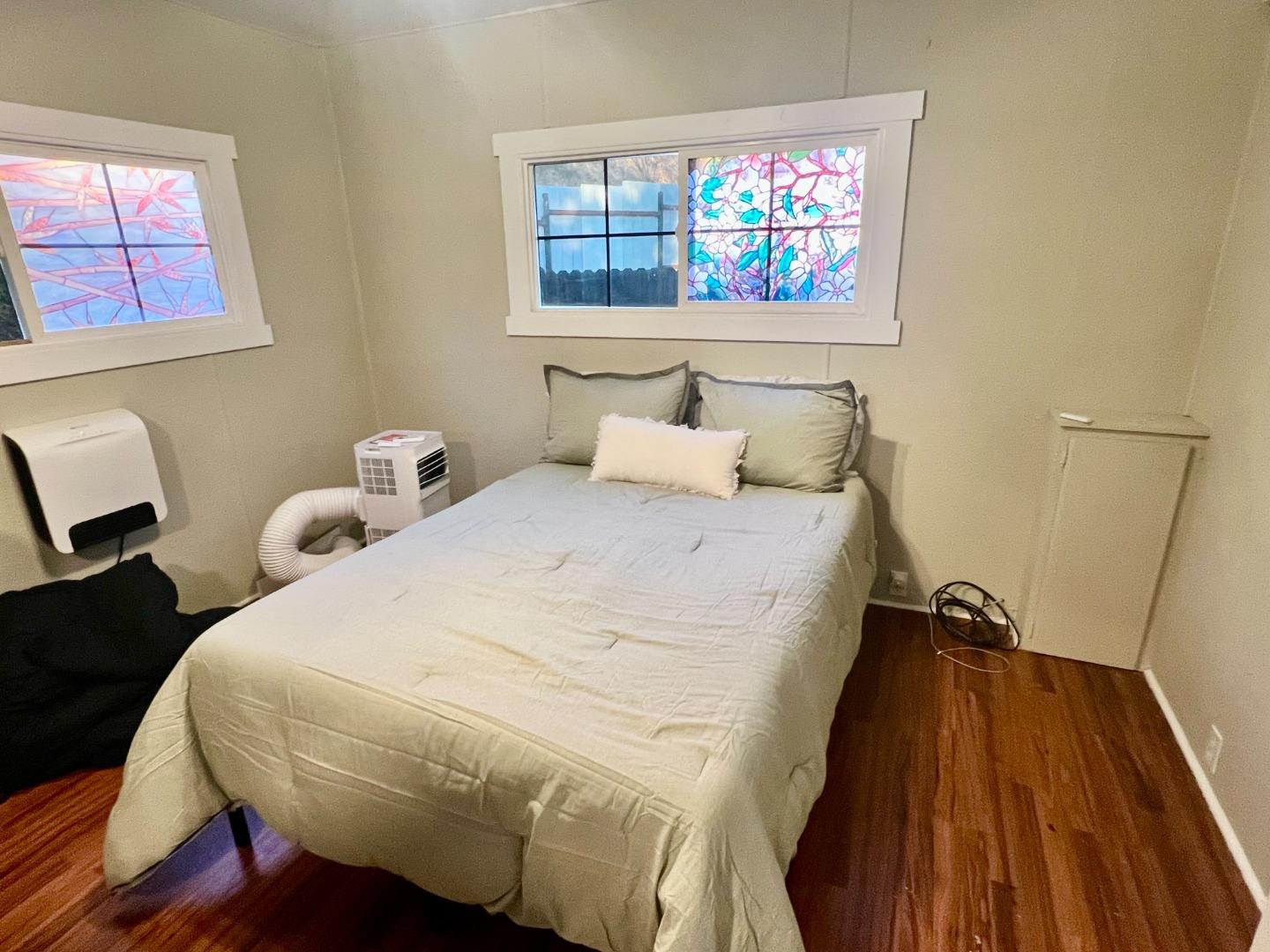 Detail Gallery Image 9 of 29 For 6726 Lakeshore Blvd, Lucerne,  CA 95458 - 3 Beds | 1 Baths