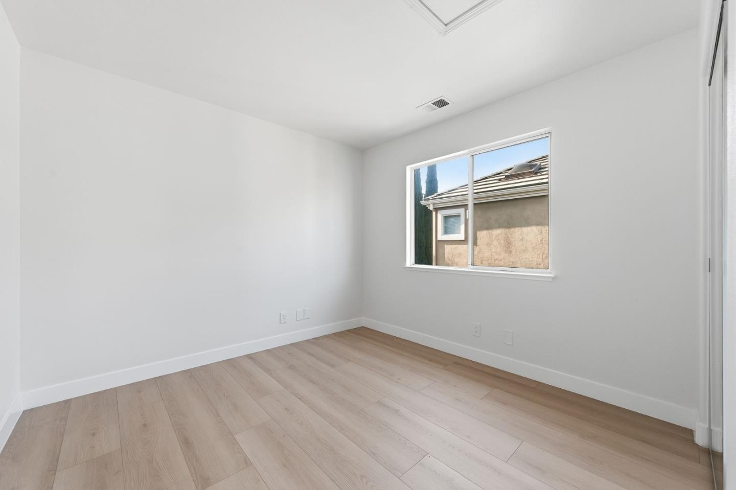 Detail Gallery Image 29 of 43 For 310 Grau Dr, Fremont,  CA 94536 - 4 Beds | 2/1 Baths