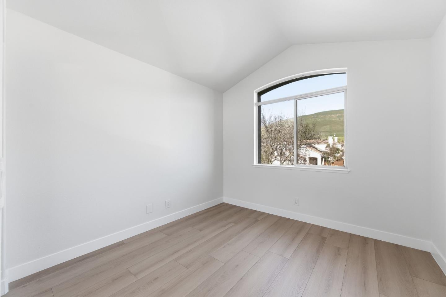 Detail Gallery Image 33 of 43 For 310 Grau Dr, Fremont,  CA 94536 - 4 Beds | 2/1 Baths