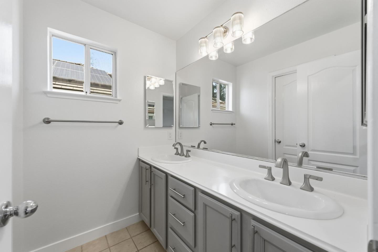 Detail Gallery Image 35 of 43 For 310 Grau Dr, Fremont,  CA 94536 - 4 Beds | 2/1 Baths