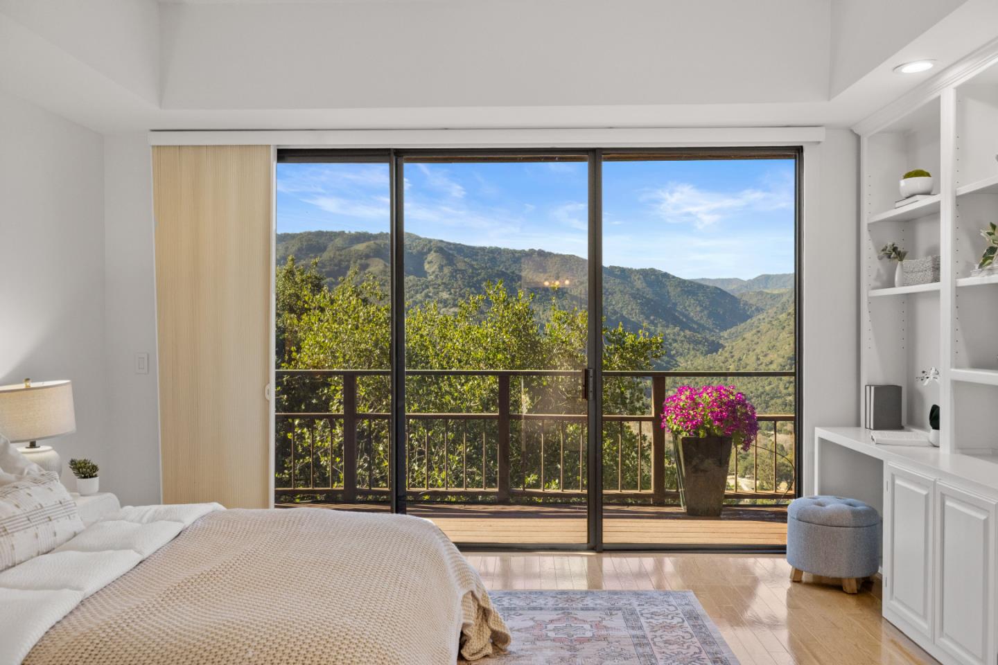 Detail Gallery Image 19 of 63 For 13370 Middle Canyon Rd, Carmel Valley,  CA 93924 - 3 Beds | 4 Baths