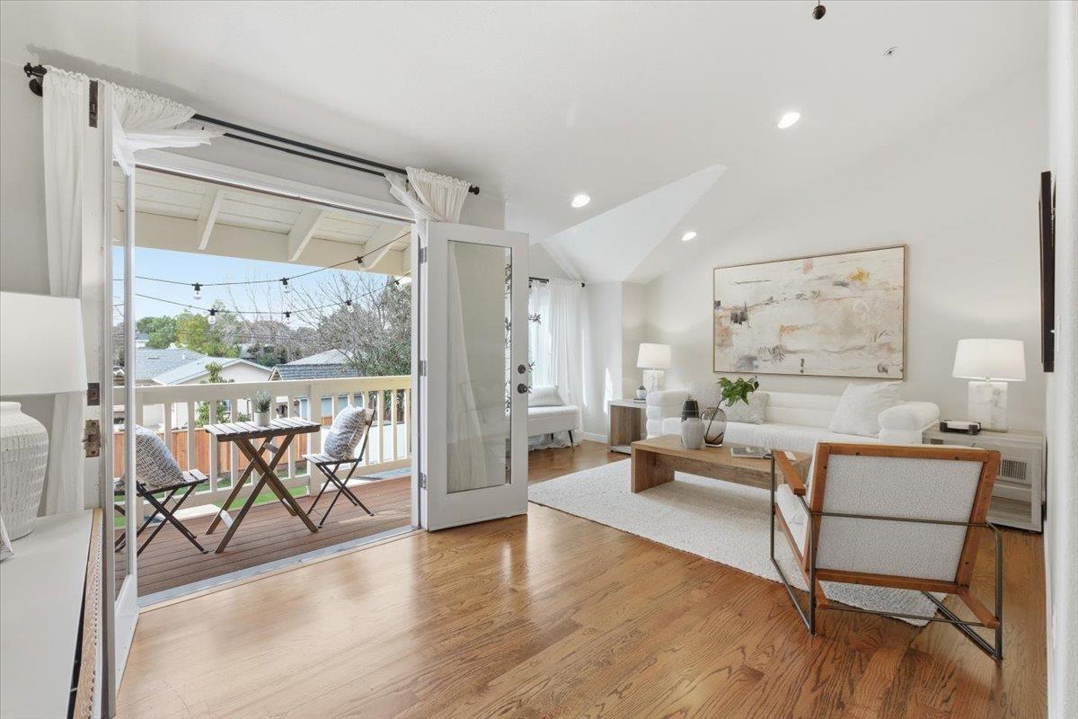 Detail Gallery Image 13 of 21 For 565 Waite Ave, Sunnyvale,  CA 94085 - 3 Beds | 2 Baths