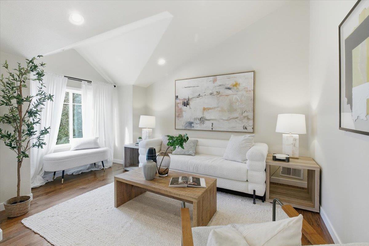 Detail Gallery Image 14 of 21 For 565 Waite Ave, Sunnyvale,  CA 94085 - 3 Beds | 2 Baths