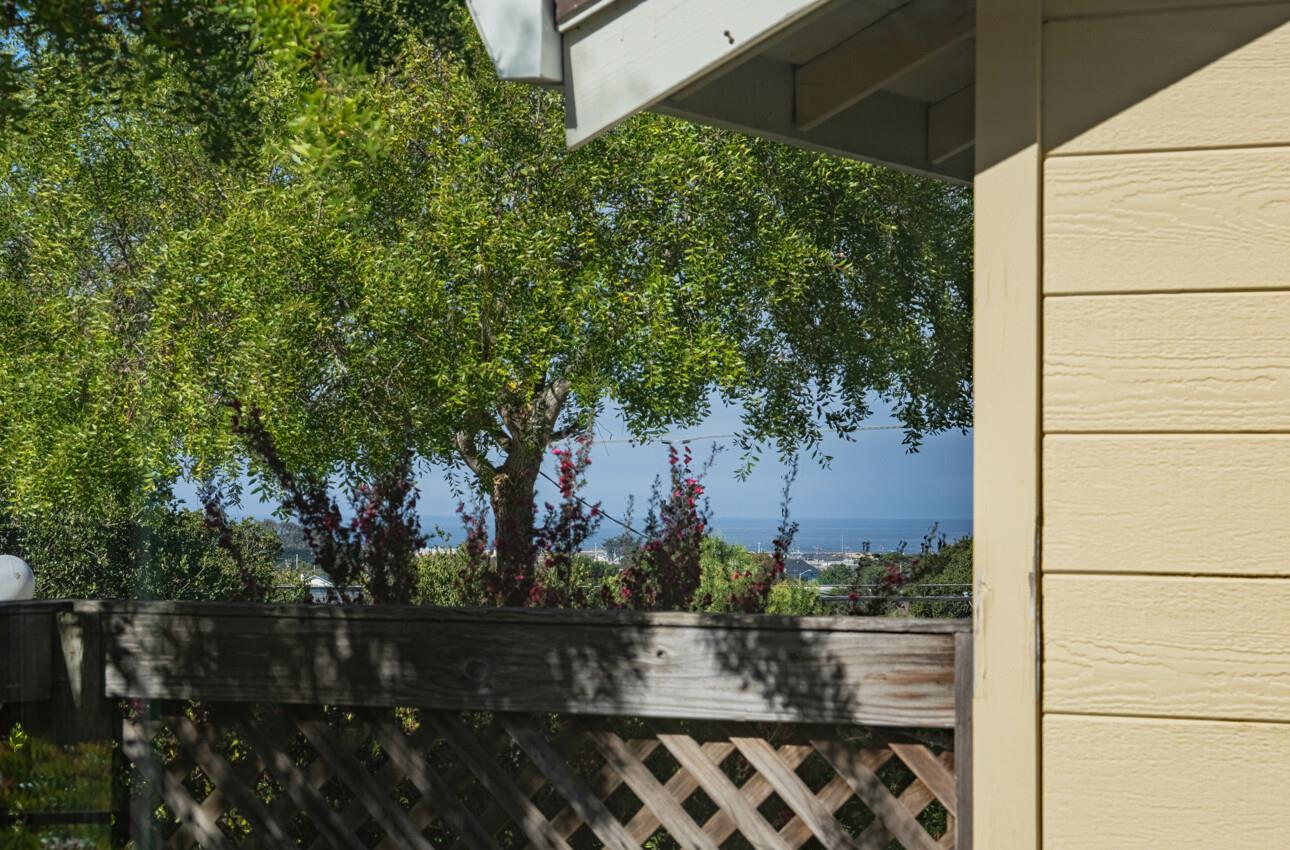 Detail Gallery Image 14 of 50 For 1051 Olympic Ln, Seaside,  CA 93955 - 3 Beds | 2 Baths