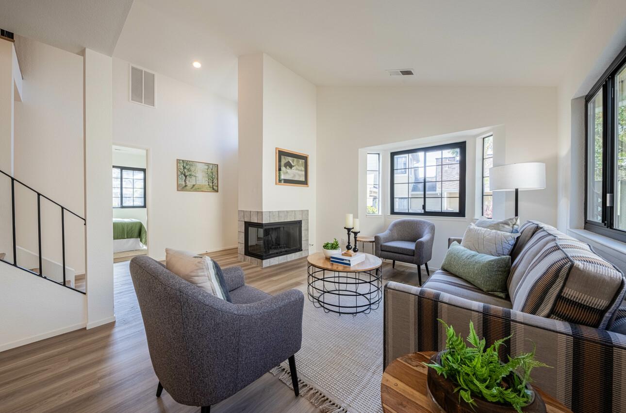 Detail Gallery Image 7 of 50 For 1051 Olympic Ln, Seaside,  CA 93955 - 3 Beds | 2 Baths