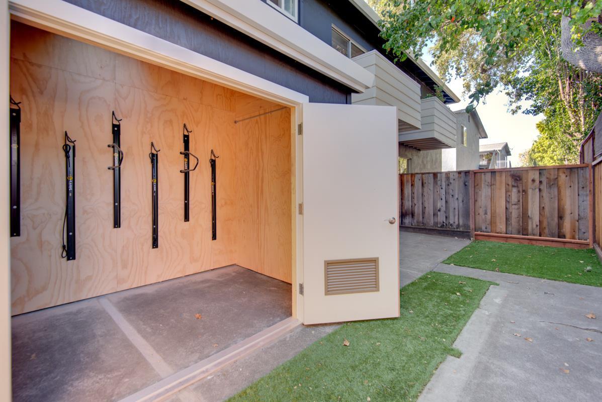 Detail Gallery Image 12 of 12 For 1151 Davis St, Redwood City,  CA 94061 - – Beds | – Baths