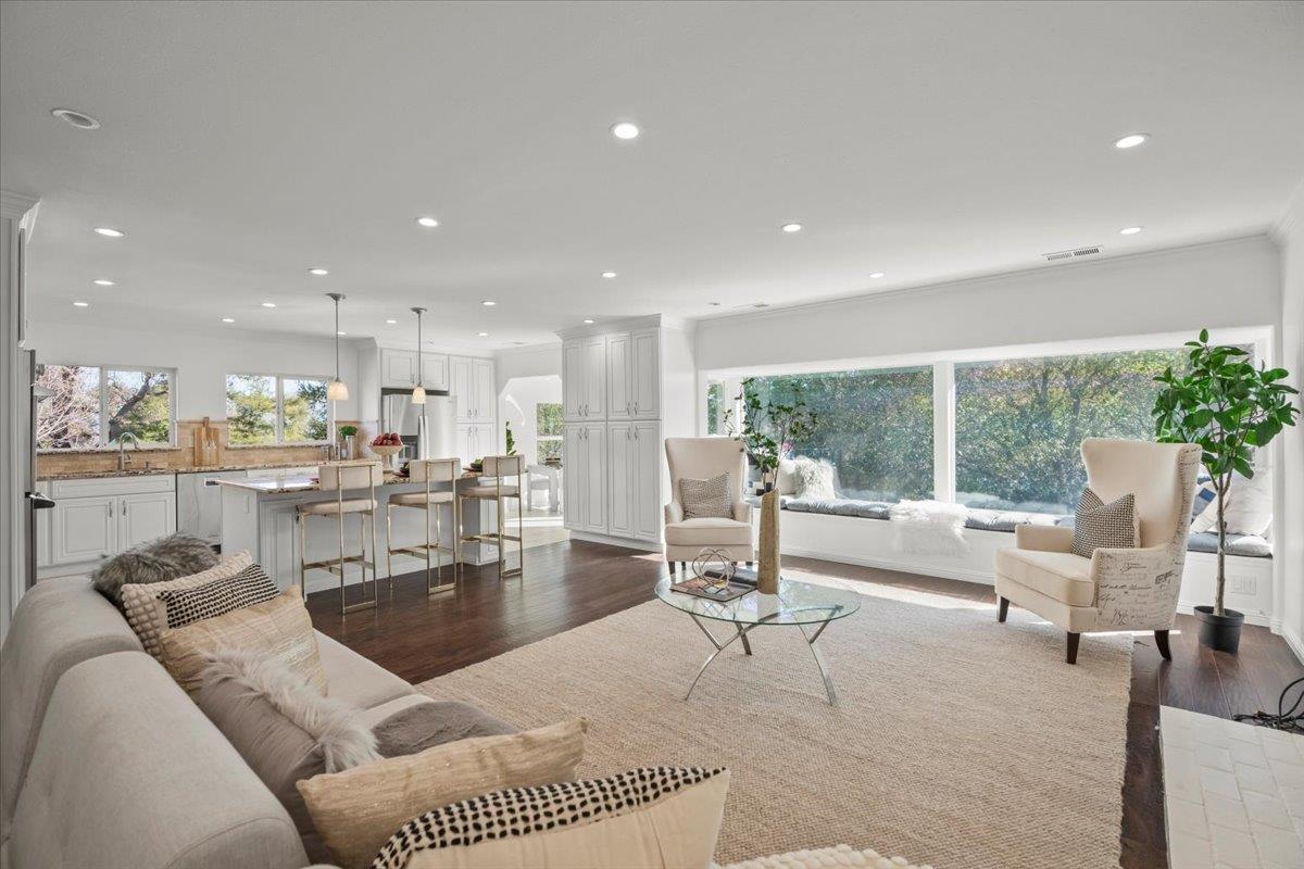 Detail Gallery Image 10 of 61 For 85 Prospect Ave, Los Gatos,  CA 95030 - 4 Beds | 4 Baths