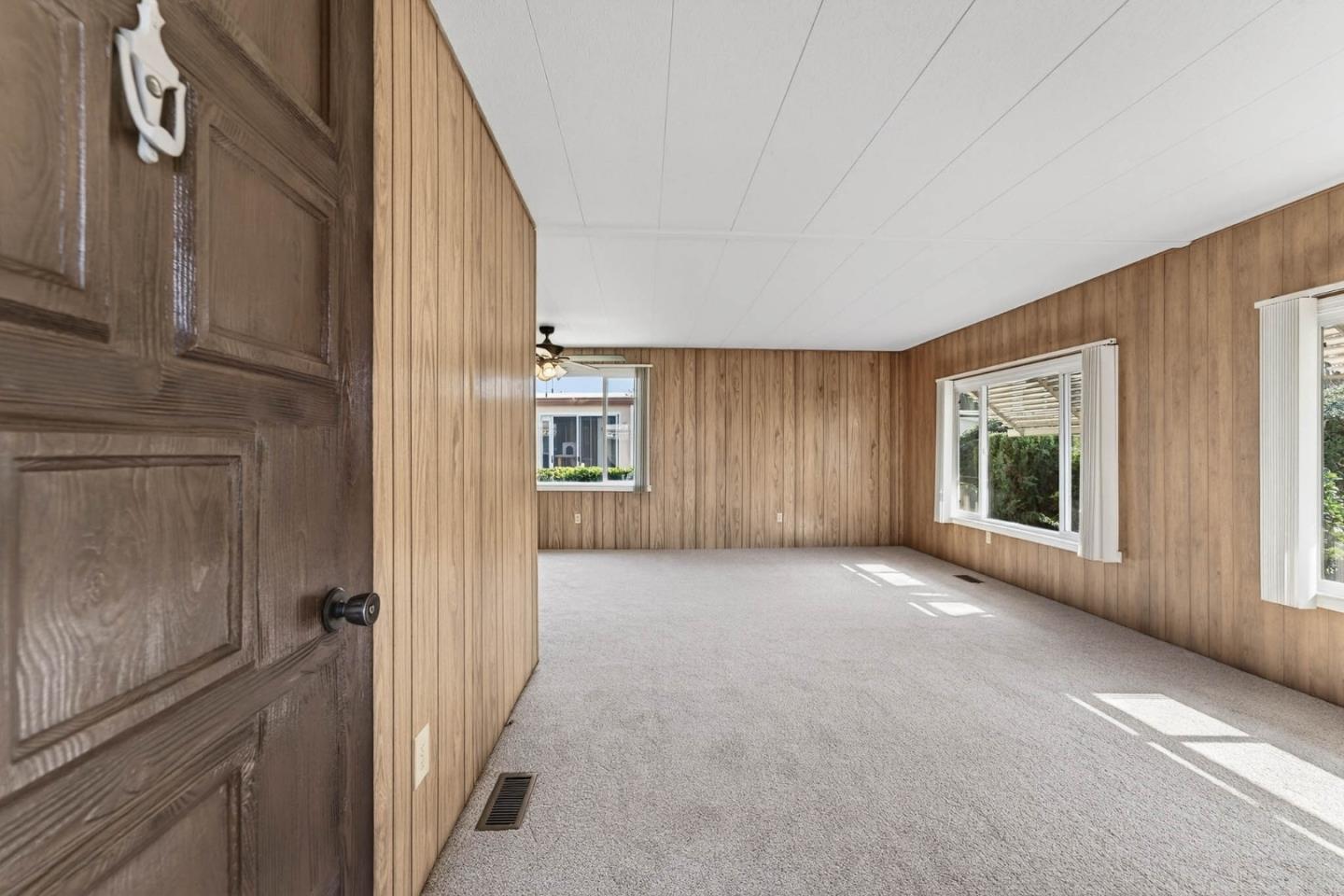 Detail Gallery Image 4 of 31 For 19690 N. Hwy 99 #110,  Acampo,  CA 95220 - 2 Beds | 2 Baths