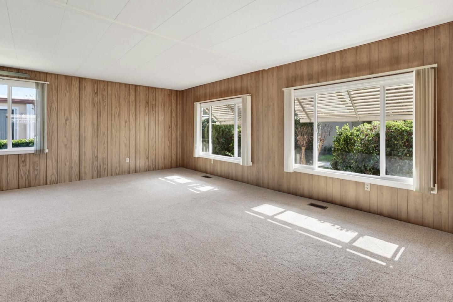 Detail Gallery Image 5 of 31 For 19690 N. Hwy 99 #110,  Acampo,  CA 95220 - 2 Beds | 2 Baths