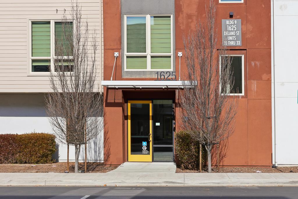 Detail Gallery Image 54 of 62 For 1625 Delano St #23,  Milpitas,  CA 95035 - 3 Beds | 2/1 Baths