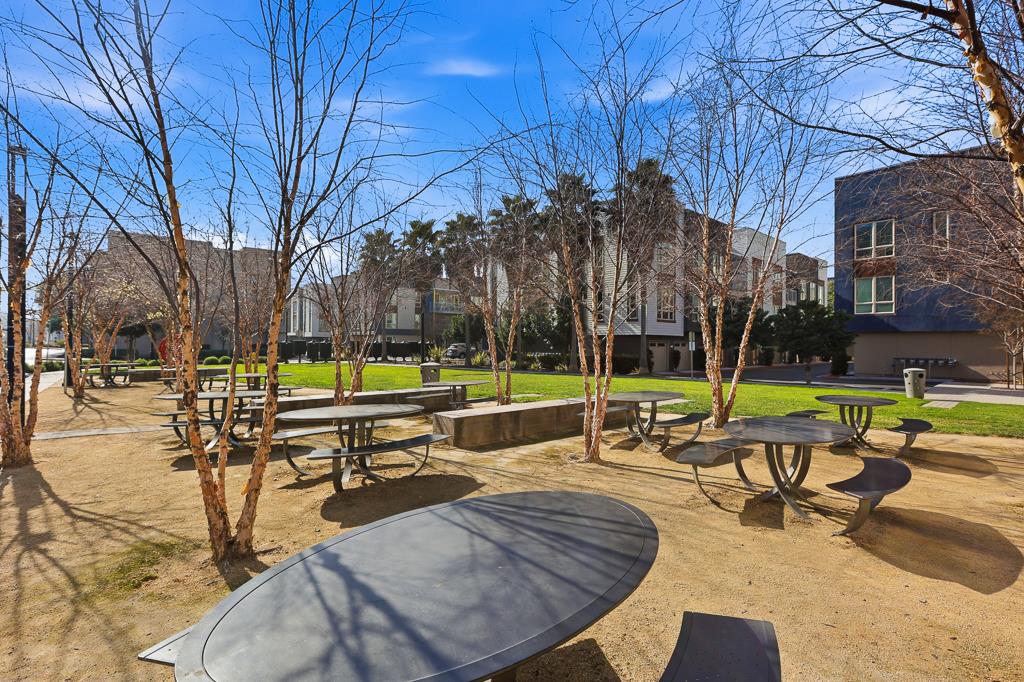 Detail Gallery Image 60 of 62 For 1625 Delano St #23,  Milpitas,  CA 95035 - 3 Beds | 2/1 Baths