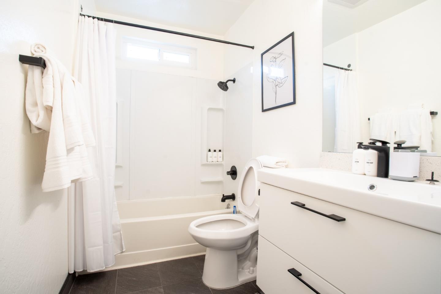 Detail Gallery Image 12 of 25 For 128 E Reed St, San Jose,  CA 95112 - – Beds | – Baths