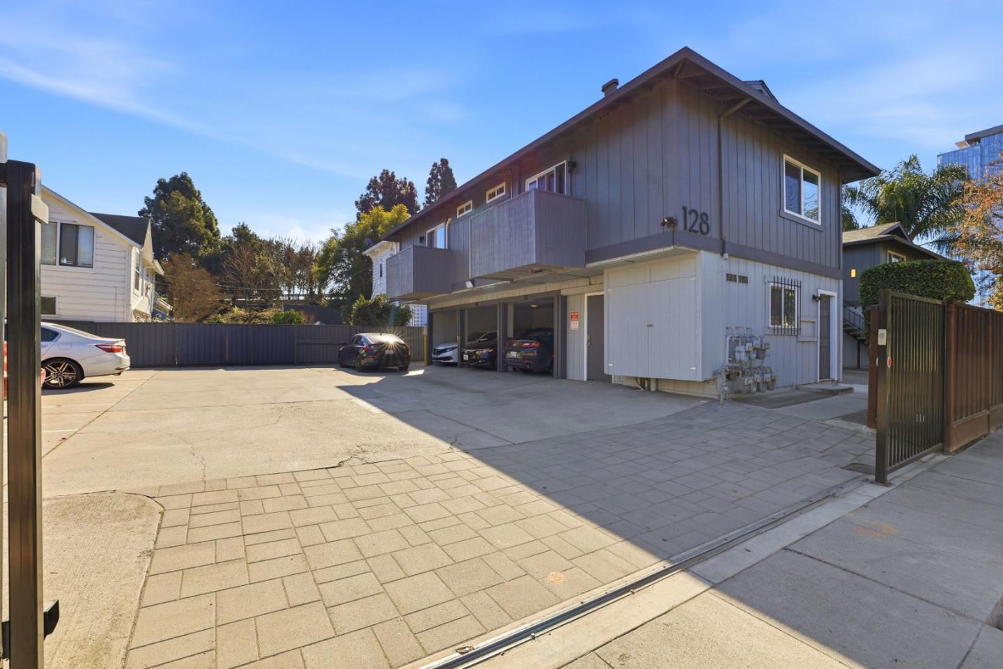 Detail Gallery Image 14 of 25 For 128 E Reed St, San Jose,  CA 95112 - – Beds | – Baths