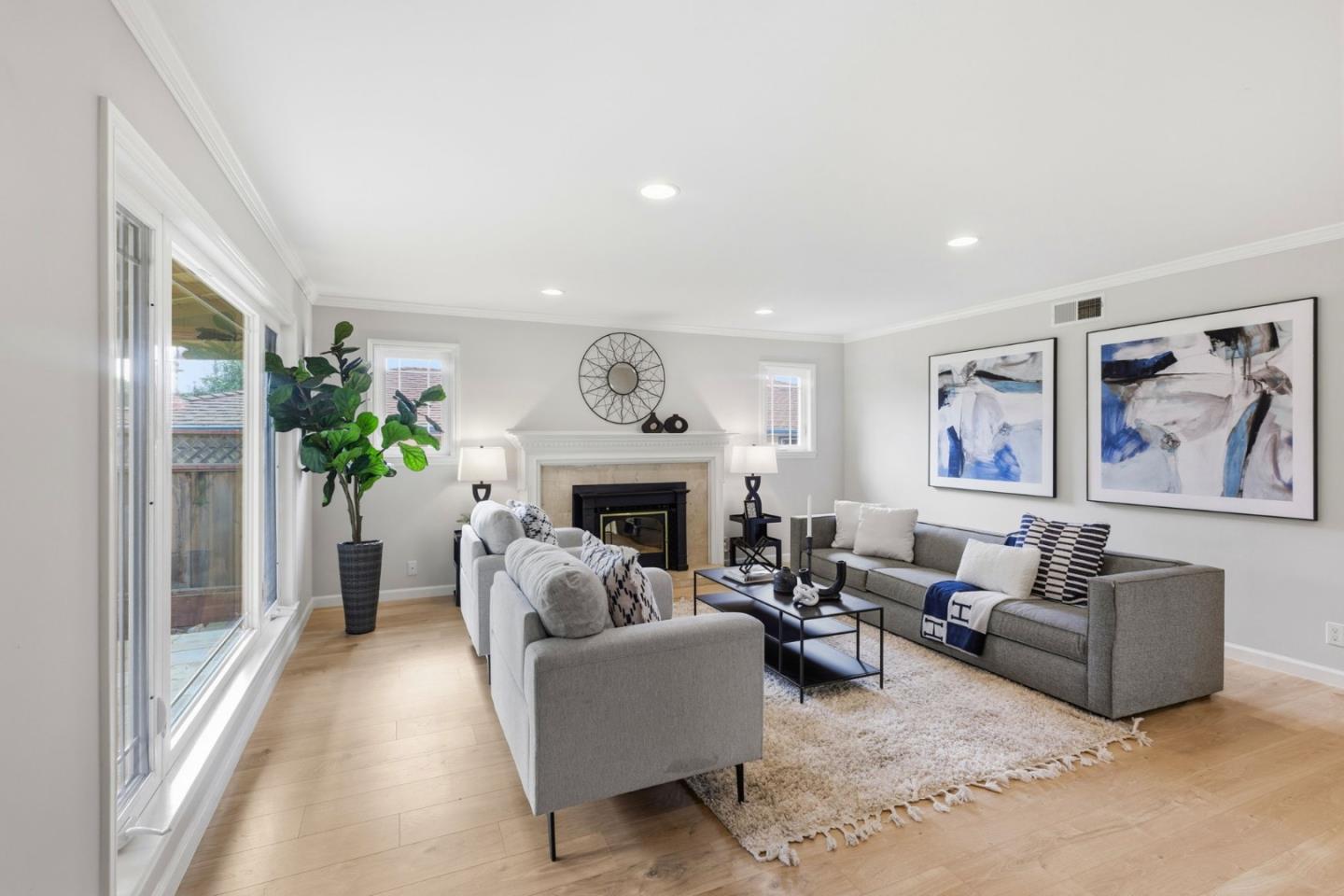 Detail Gallery Image 10 of 46 For 2404 Cipriani Blvd, Belmont,  CA 94002 - 3 Beds | 1 Baths