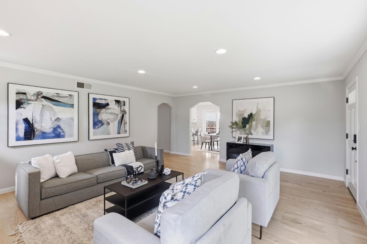 Detail Gallery Image 14 of 46 For 2404 Cipriani Blvd, Belmont,  CA 94002 - 3 Beds | 1 Baths