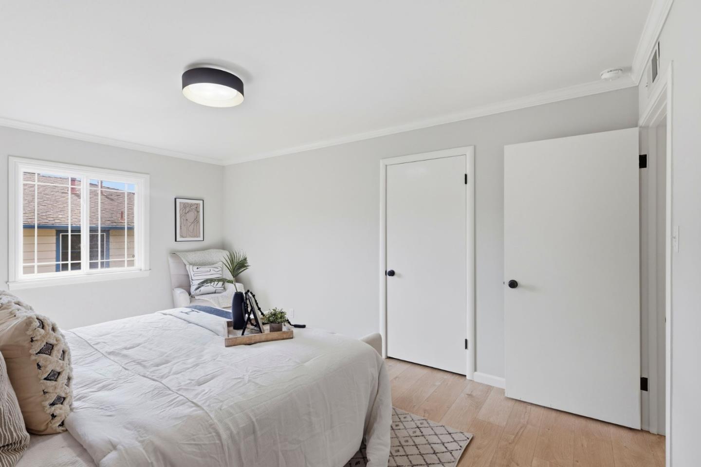 Detail Gallery Image 27 of 46 For 2404 Cipriani Blvd, Belmont,  CA 94002 - 3 Beds | 1 Baths