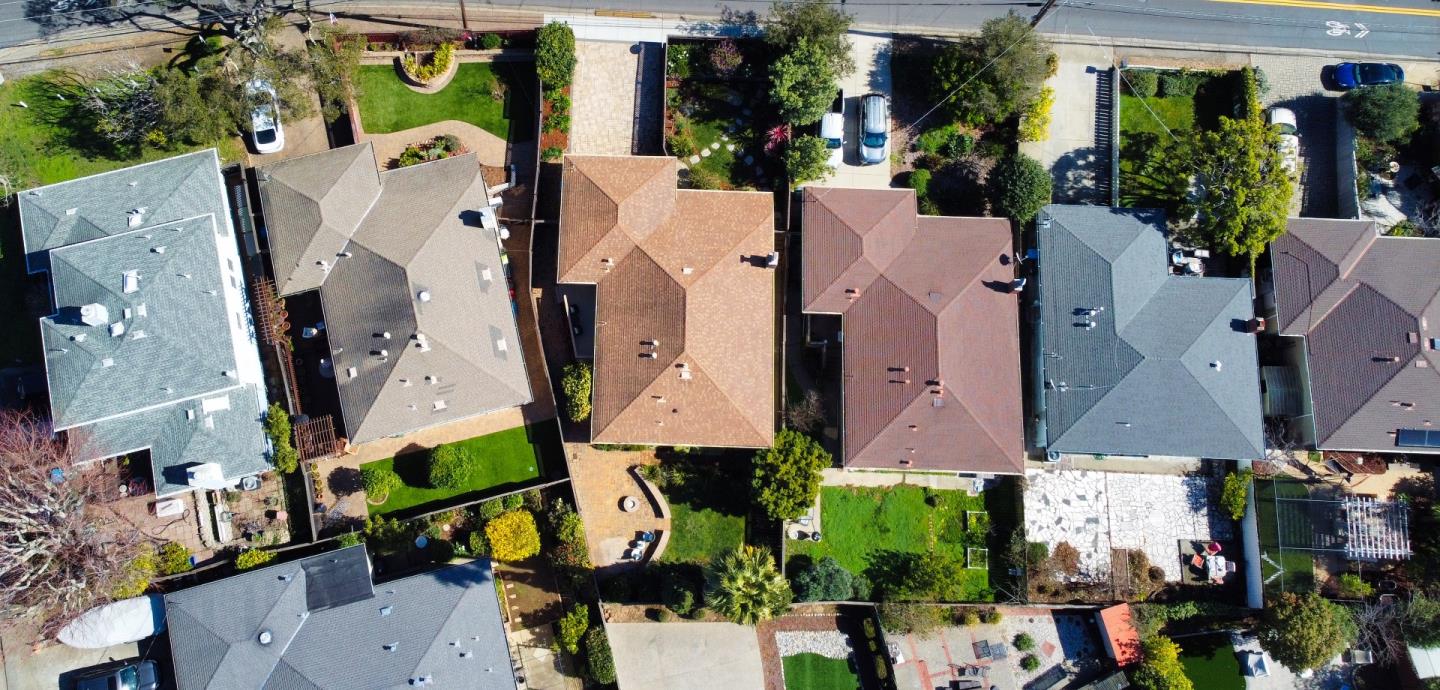 Detail Gallery Image 5 of 46 For 2404 Cipriani Blvd, Belmont,  CA 94002 - 3 Beds | 1 Baths