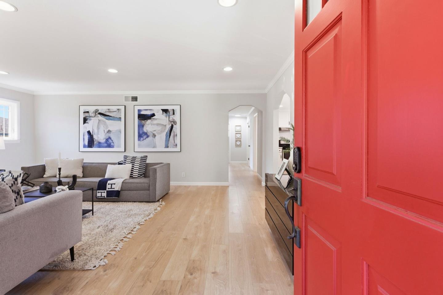 Detail Gallery Image 9 of 46 For 2404 Cipriani Blvd, Belmont,  CA 94002 - 3 Beds | 1 Baths