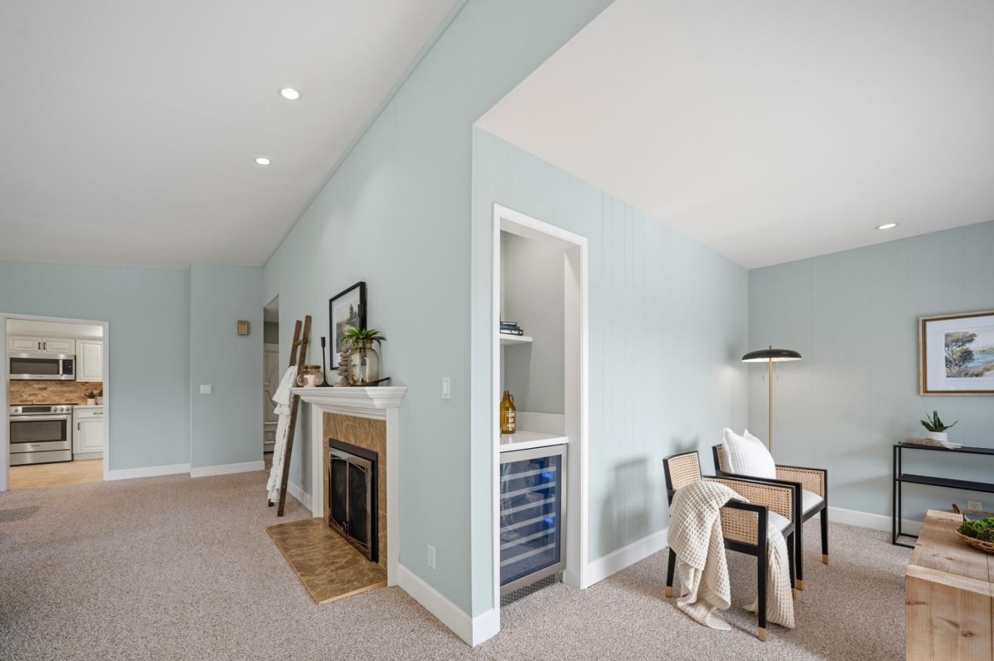 Detail Gallery Image 17 of 56 For 148 Del Mesa Carmel, Carmel,  CA 93923 - 2 Beds | 2 Baths