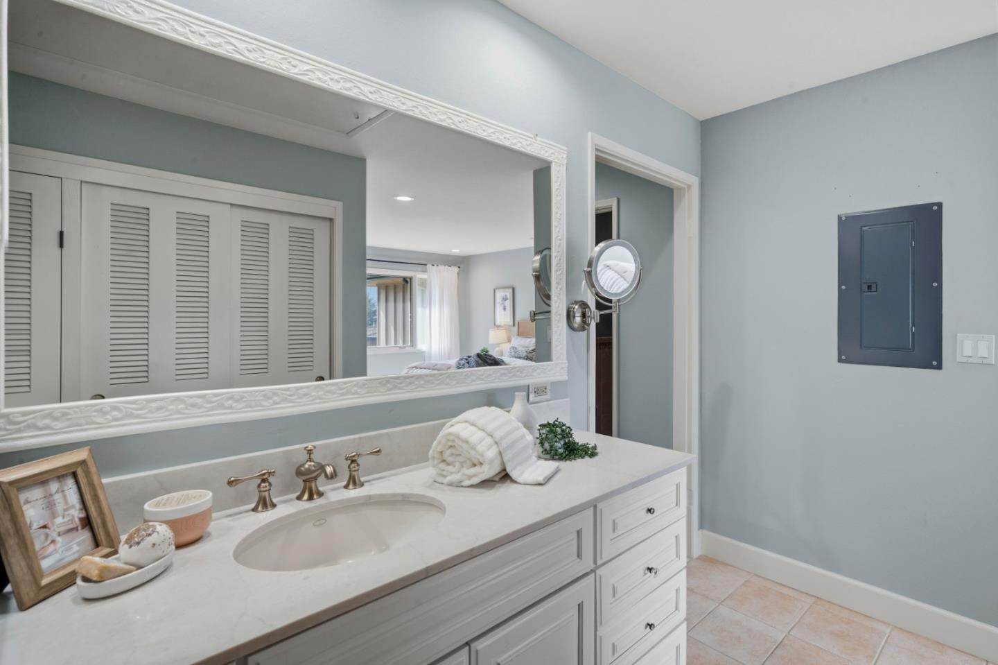 Detail Gallery Image 33 of 56 For 148 Del Mesa Carmel, Carmel,  CA 93923 - 2 Beds | 2 Baths