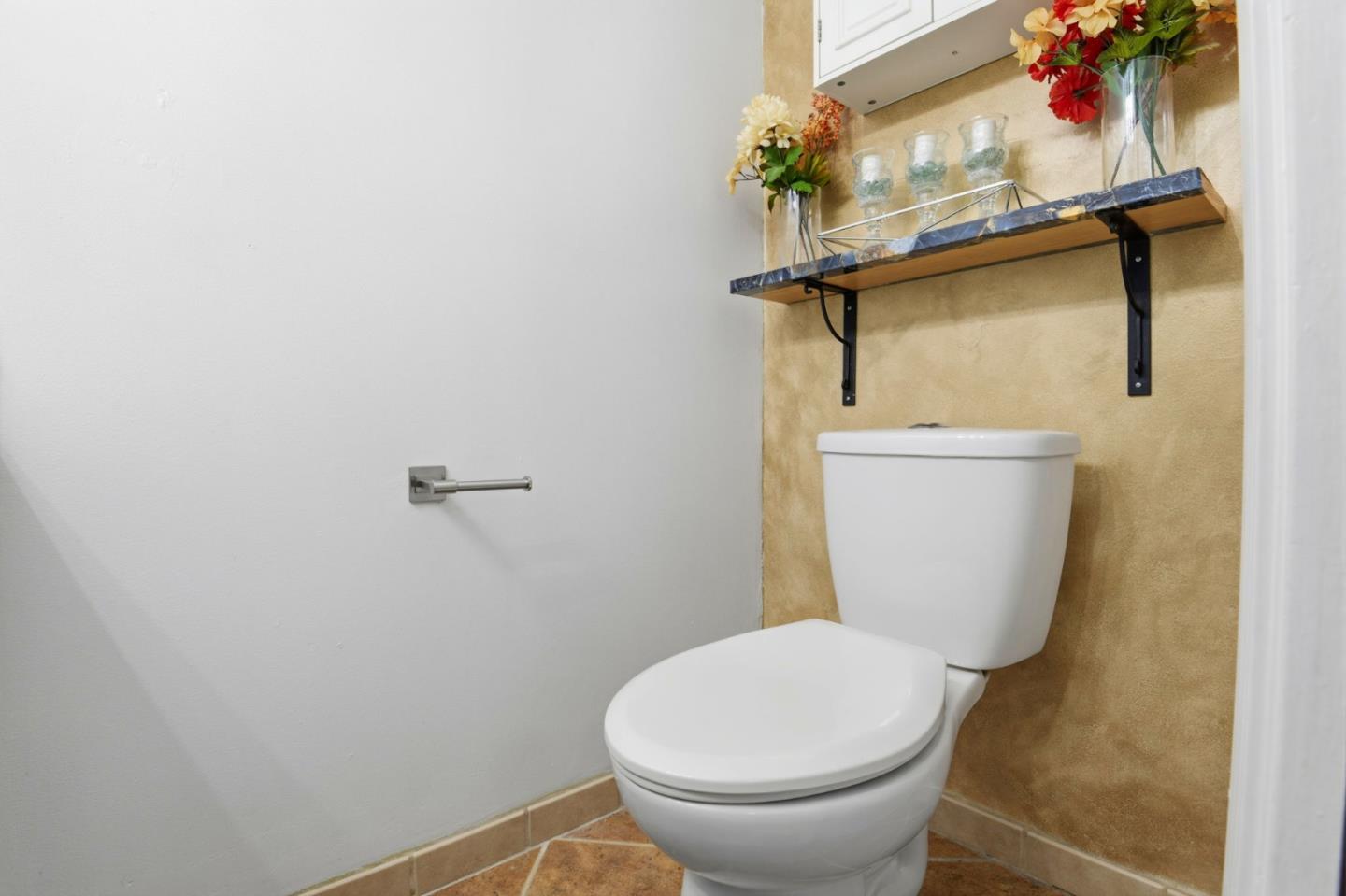 Detail Gallery Image 14 of 24 For 3375 Norton Way #5,  Pleasanton,  CA 94566 - 2 Beds | 1/1 Baths