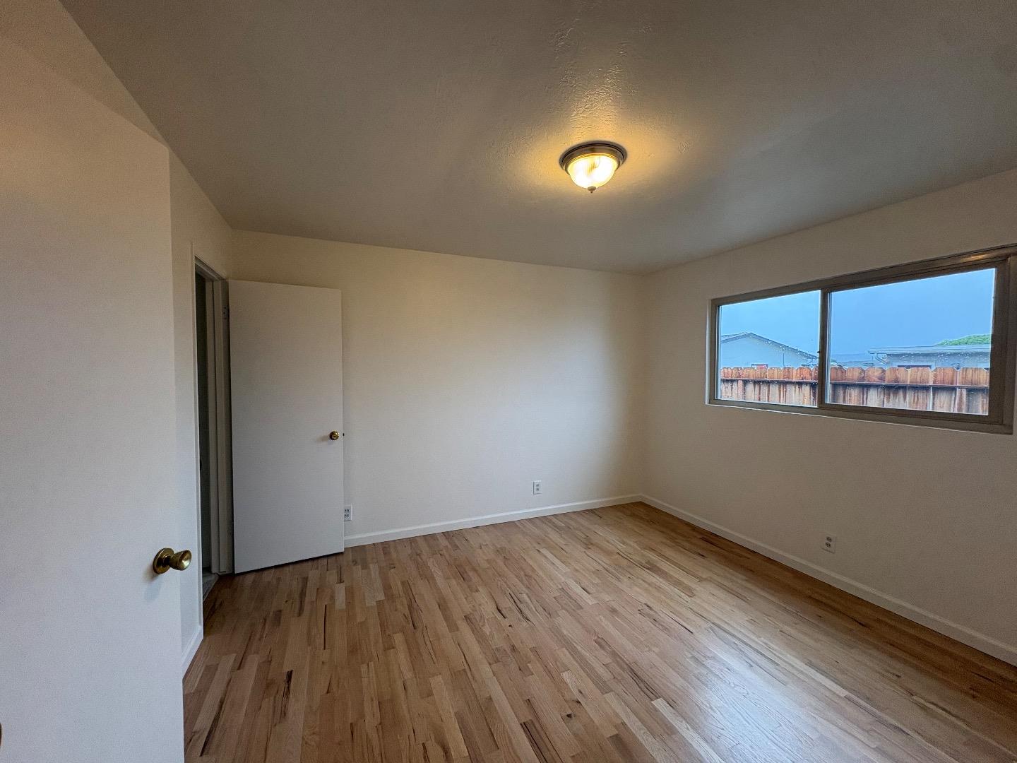 Detail Gallery Image 12 of 25 For 1675 Luxton St, Seaside,  CA 93955 - 3 Beds | 1/1 Baths