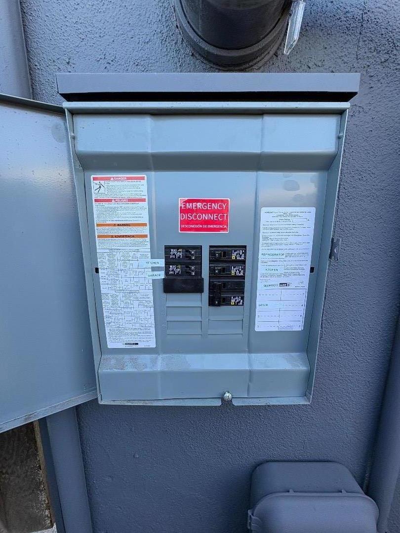 Detail Gallery Image 21 of 25 For 1675 Luxton St, Seaside,  CA 93955 - 3 Beds | 1/1 Baths