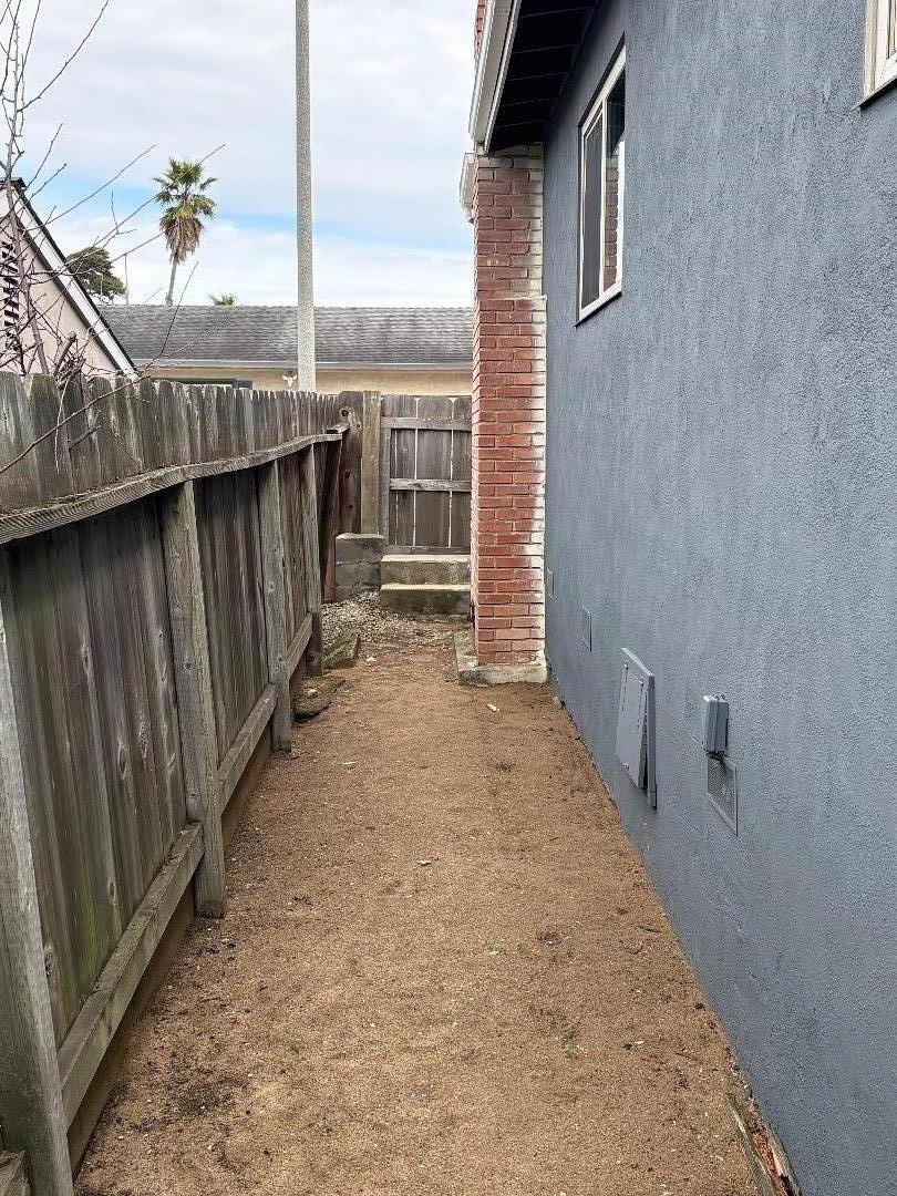 Detail Gallery Image 24 of 25 For 1675 Luxton St, Seaside,  CA 93955 - 3 Beds | 1/1 Baths