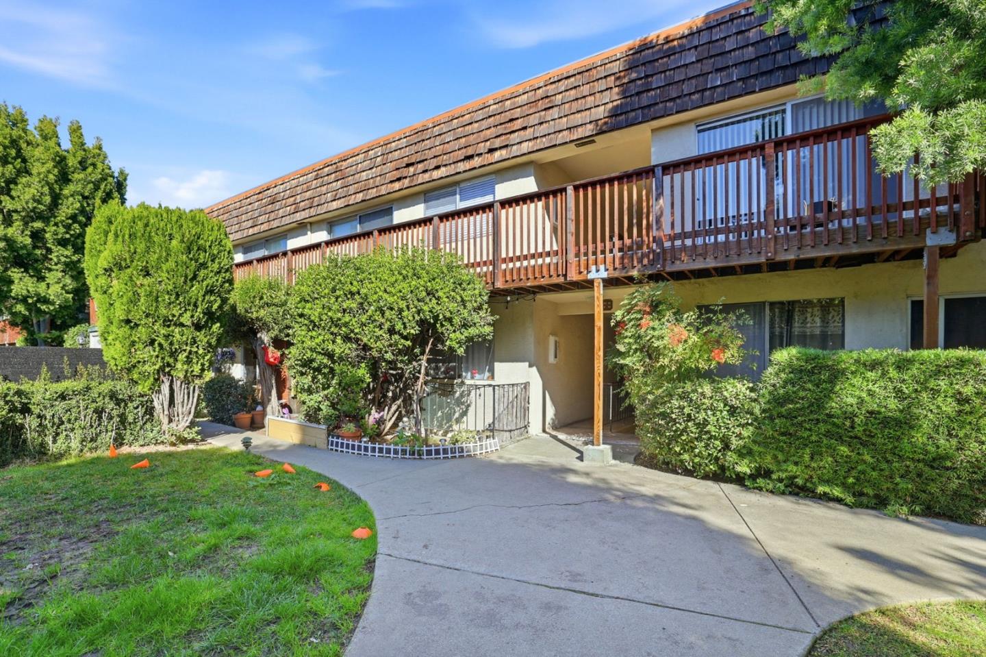 Castro, Mountain View, CA, 94040