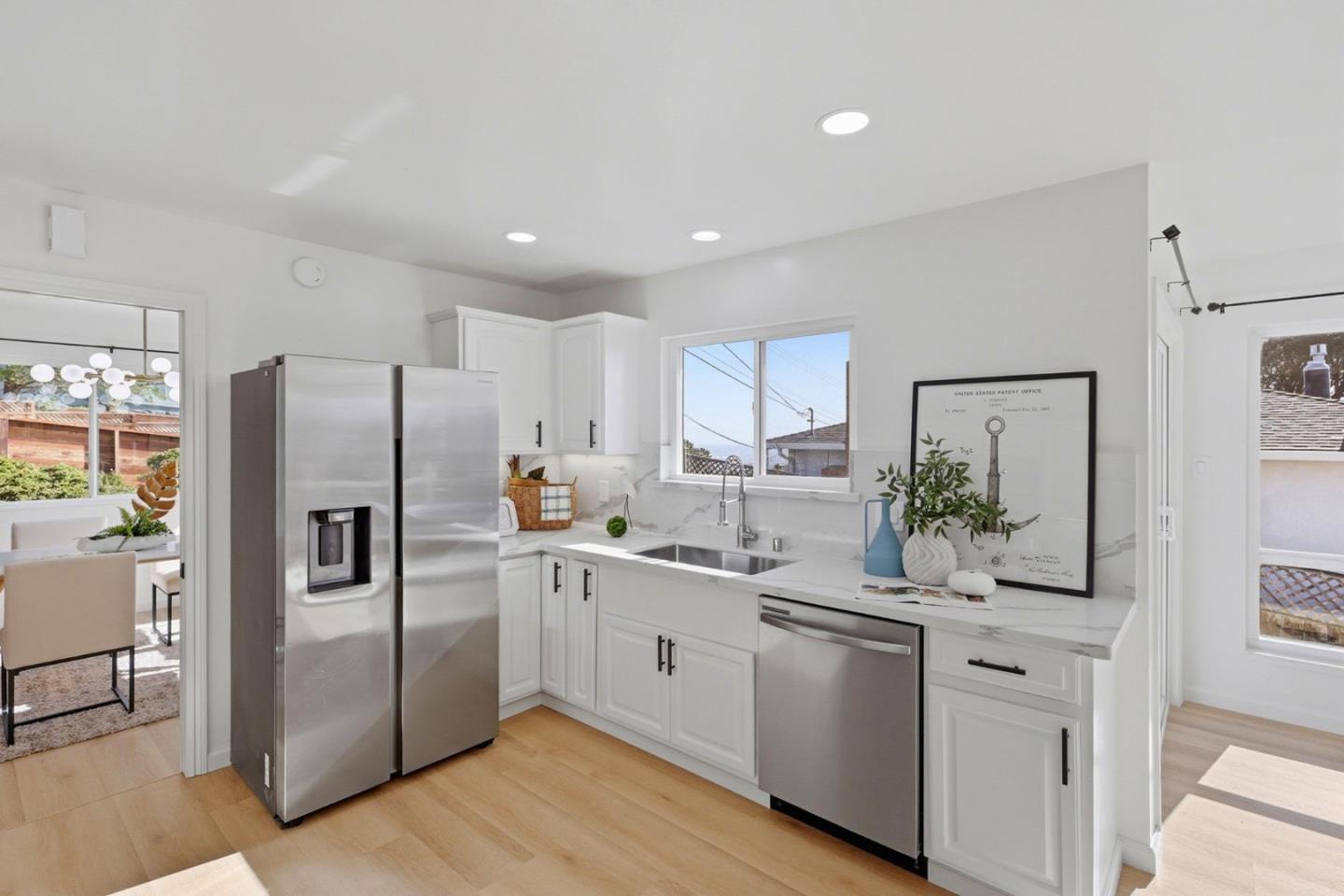 Detail Gallery Image 18 of 51 For 3395 Melendy Dr, San Carlos,  CA 94070 - 3 Beds | 2 Baths