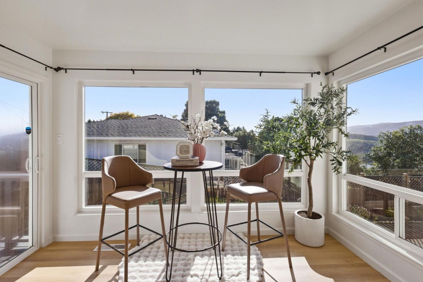 Detail Gallery Image 23 of 51 For 3395 Melendy Dr, San Carlos,  CA 94070 - 3 Beds | 2 Baths