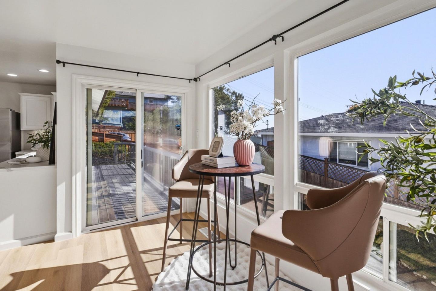 Detail Gallery Image 24 of 51 For 3395 Melendy Dr, San Carlos,  CA 94070 - 3 Beds | 2 Baths