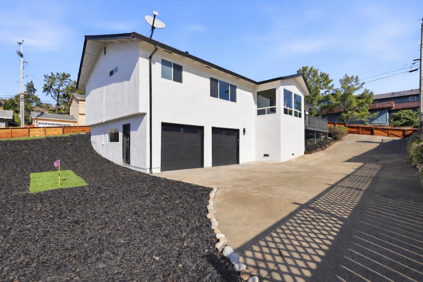 Detail Gallery Image 35 of 51 For 3395 Melendy Dr, San Carlos,  CA 94070 - 3 Beds | 2 Baths