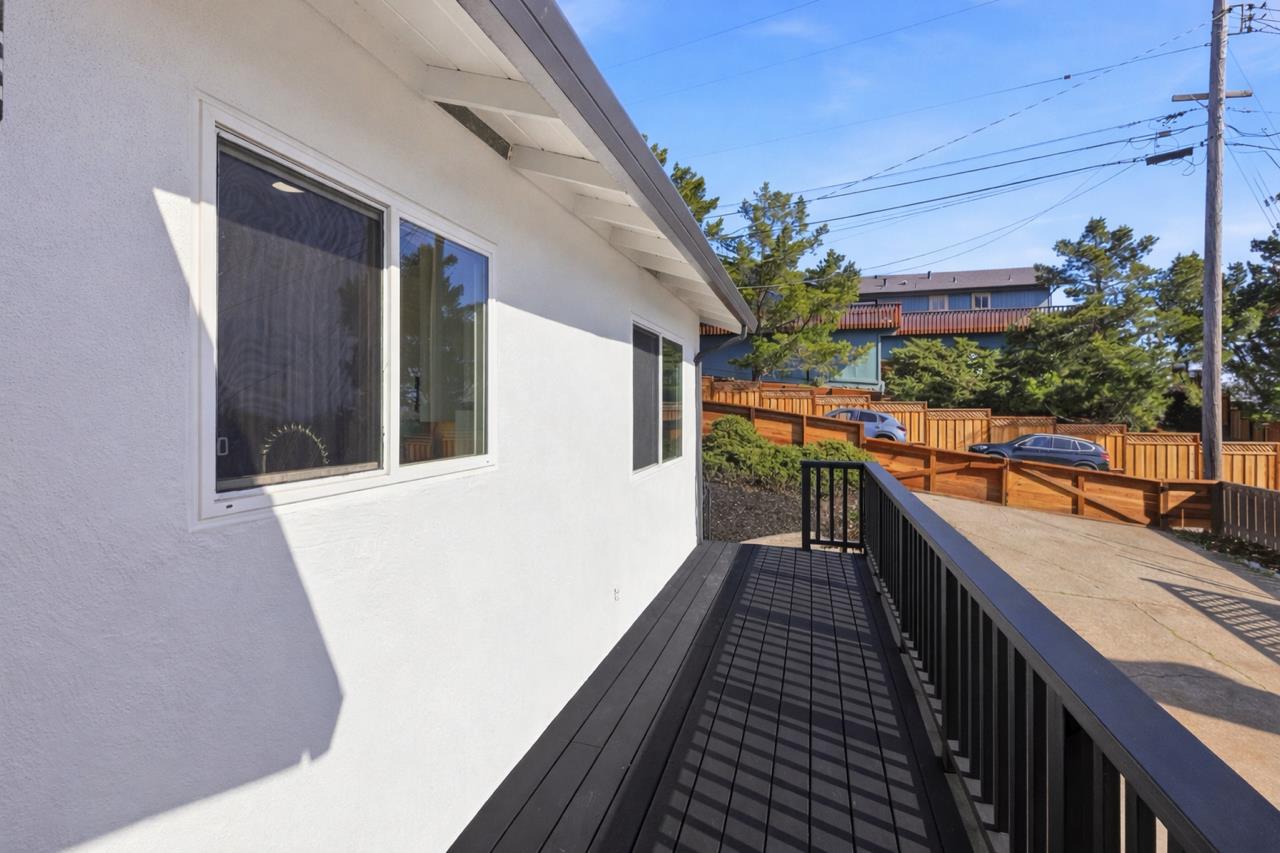 Detail Gallery Image 38 of 51 For 3395 Melendy Dr, San Carlos,  CA 94070 - 3 Beds | 2 Baths