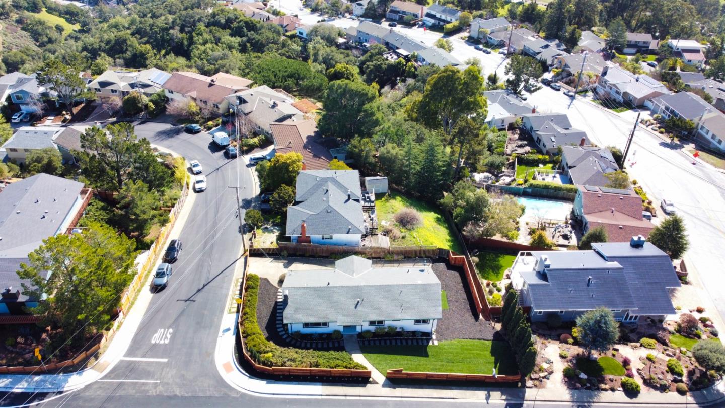 Detail Gallery Image 43 of 51 For 3395 Melendy Dr, San Carlos,  CA 94070 - 3 Beds | 2 Baths