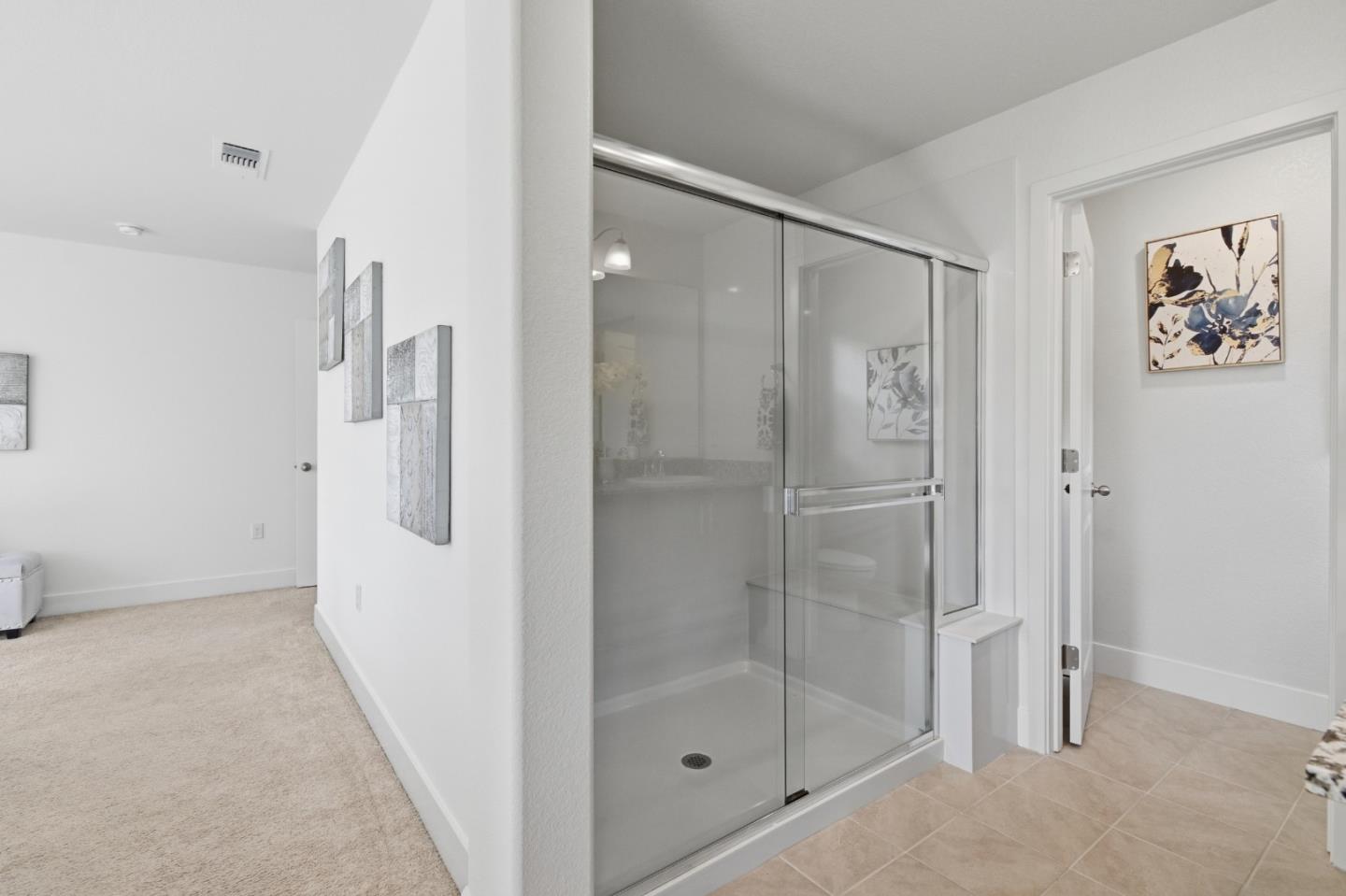 Detail Gallery Image 21 of 38 For 121 Mountaintop Ave, Hayward,  CA 94544 - 3 Beds | 2/1 Baths
