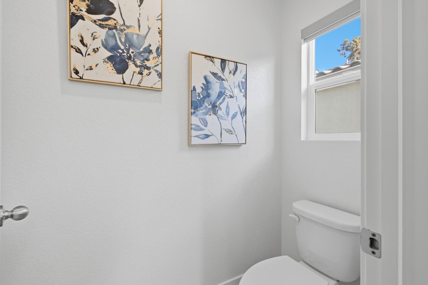 Detail Gallery Image 22 of 38 For 121 Mountaintop Ave, Hayward,  CA 94544 - 3 Beds | 2/1 Baths