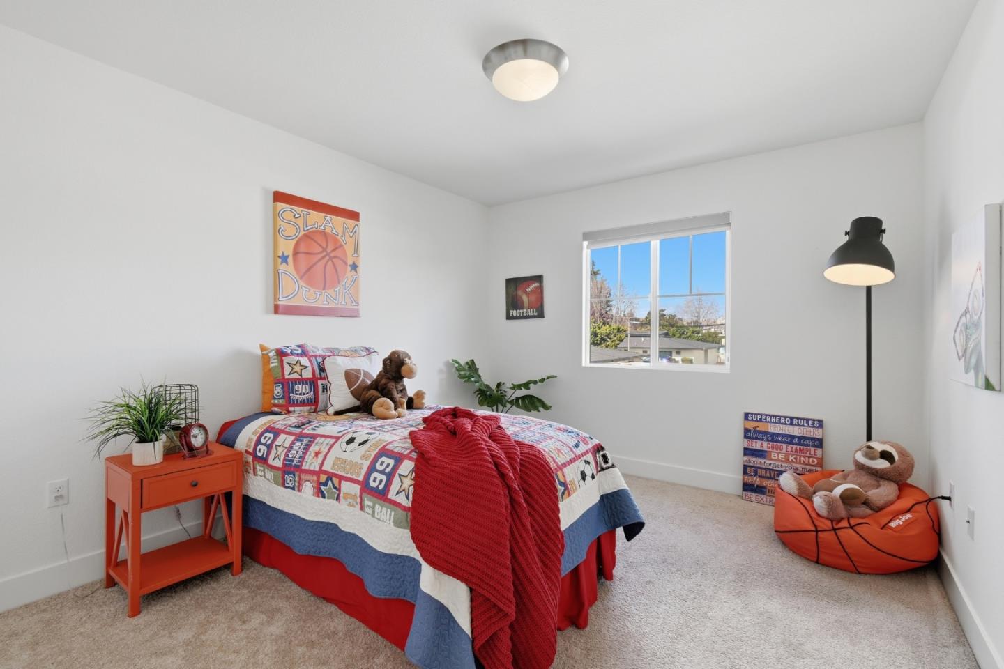 Detail Gallery Image 23 of 38 For 121 Mountaintop Ave, Hayward,  CA 94544 - 3 Beds | 2/1 Baths