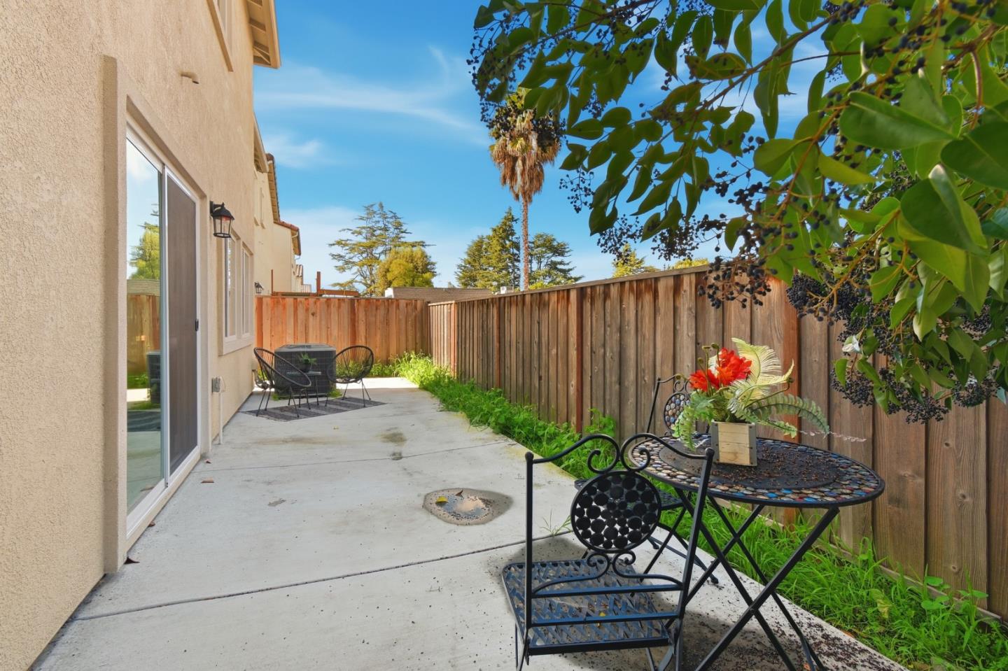 Detail Gallery Image 33 of 38 For 121 Mountaintop Ave, Hayward,  CA 94544 - 3 Beds | 2/1 Baths