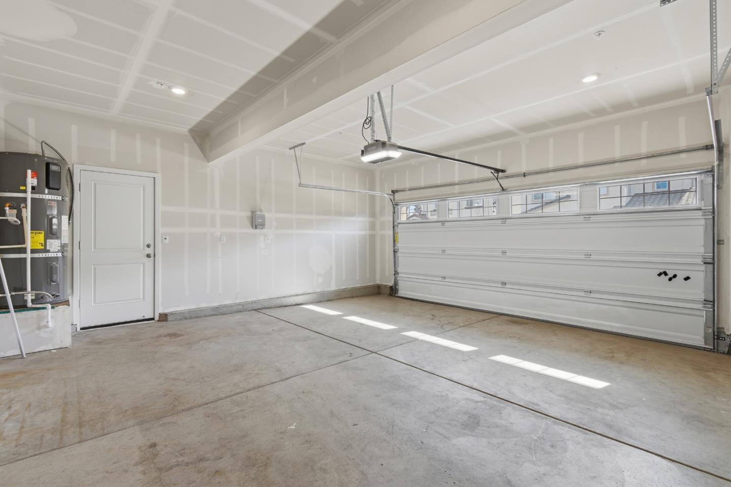 Detail Gallery Image 34 of 38 For 121 Mountaintop Ave, Hayward,  CA 94544 - 3 Beds | 2/1 Baths