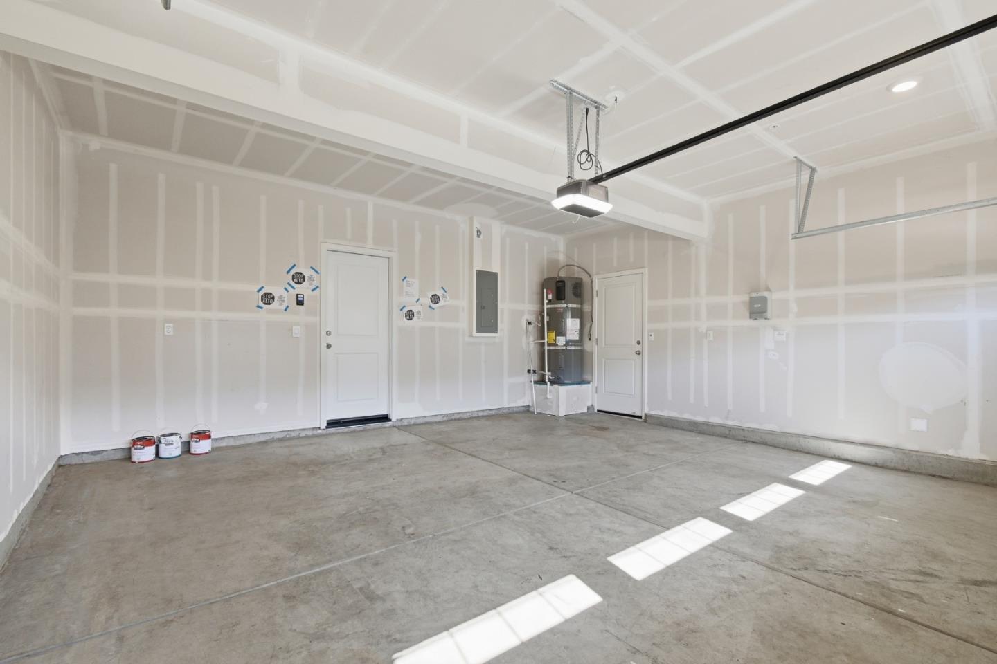 Detail Gallery Image 35 of 38 For 121 Mountaintop Ave, Hayward,  CA 94544 - 3 Beds | 2/1 Baths