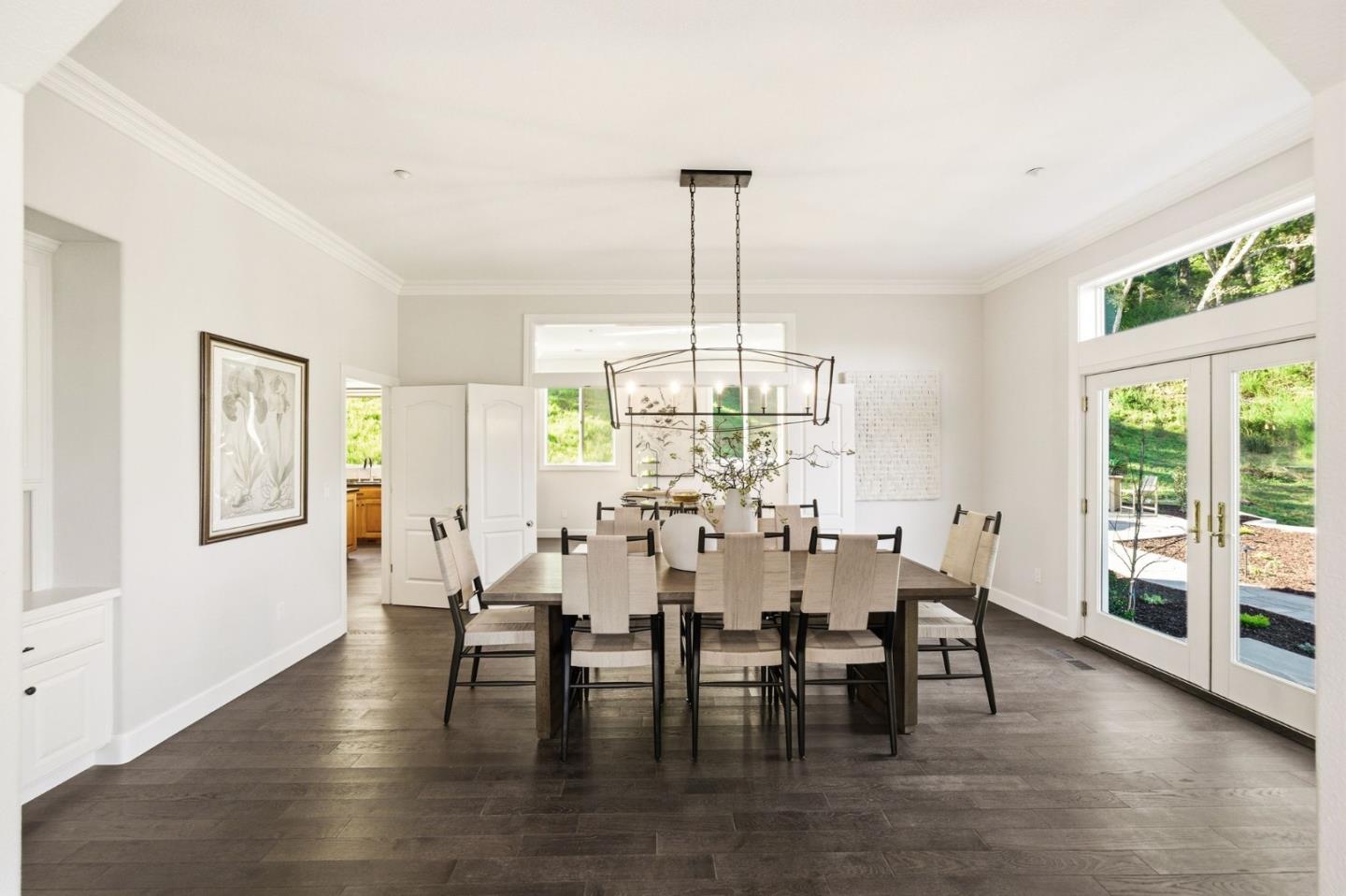 Detail Gallery Image 7 of 80 For 18400 Lakeview Ct, Los Gatos,  CA 95033 - 6 Beds | 4/2 Baths