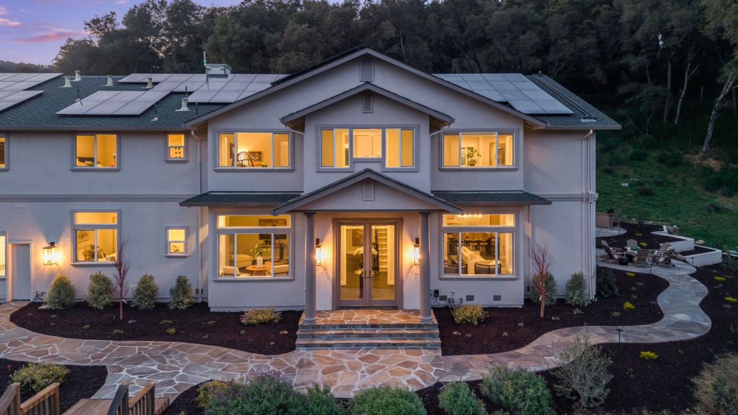 Detail Gallery Image 71 of 80 For 18400 Lakeview Ct, Los Gatos,  CA 95033 - 6 Beds | 4/2 Baths