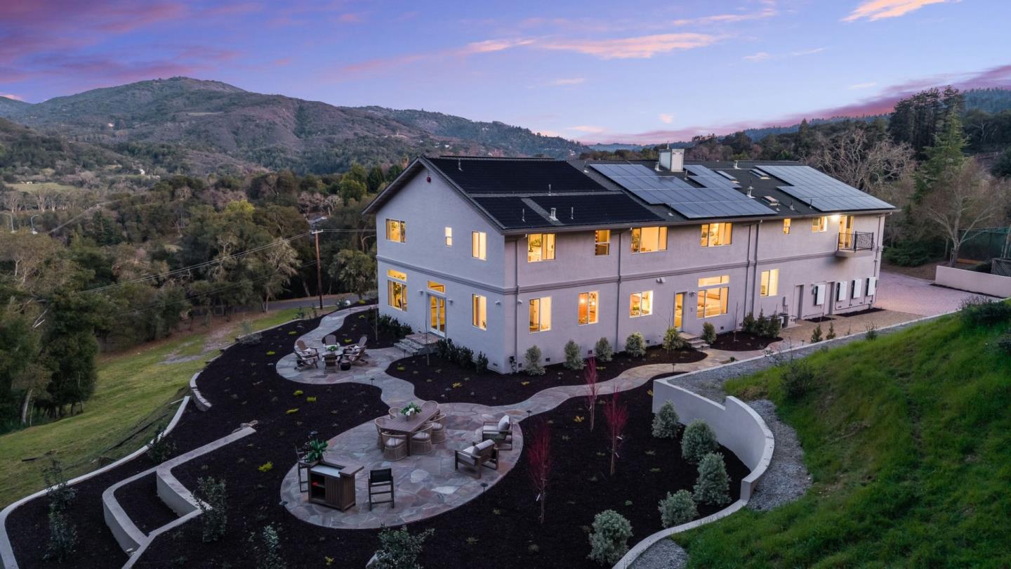 Detail Gallery Image 73 of 80 For 18400 Lakeview Ct, Los Gatos,  CA 95033 - 6 Beds | 4/2 Baths