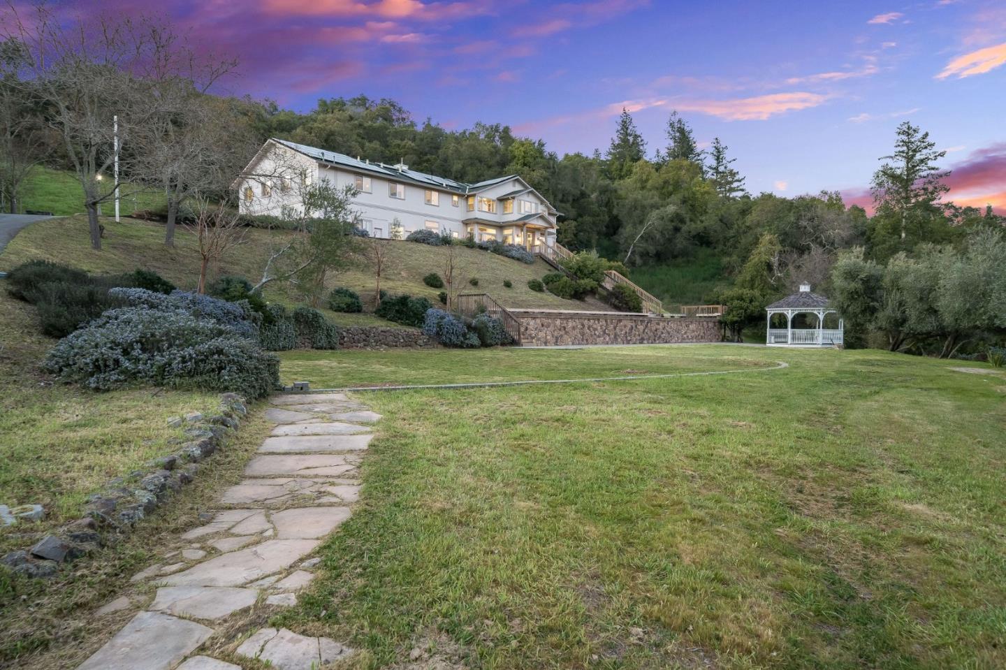 Detail Gallery Image 79 of 80 For 18400 Lakeview Ct, Los Gatos,  CA 95033 - 6 Beds | 4/2 Baths