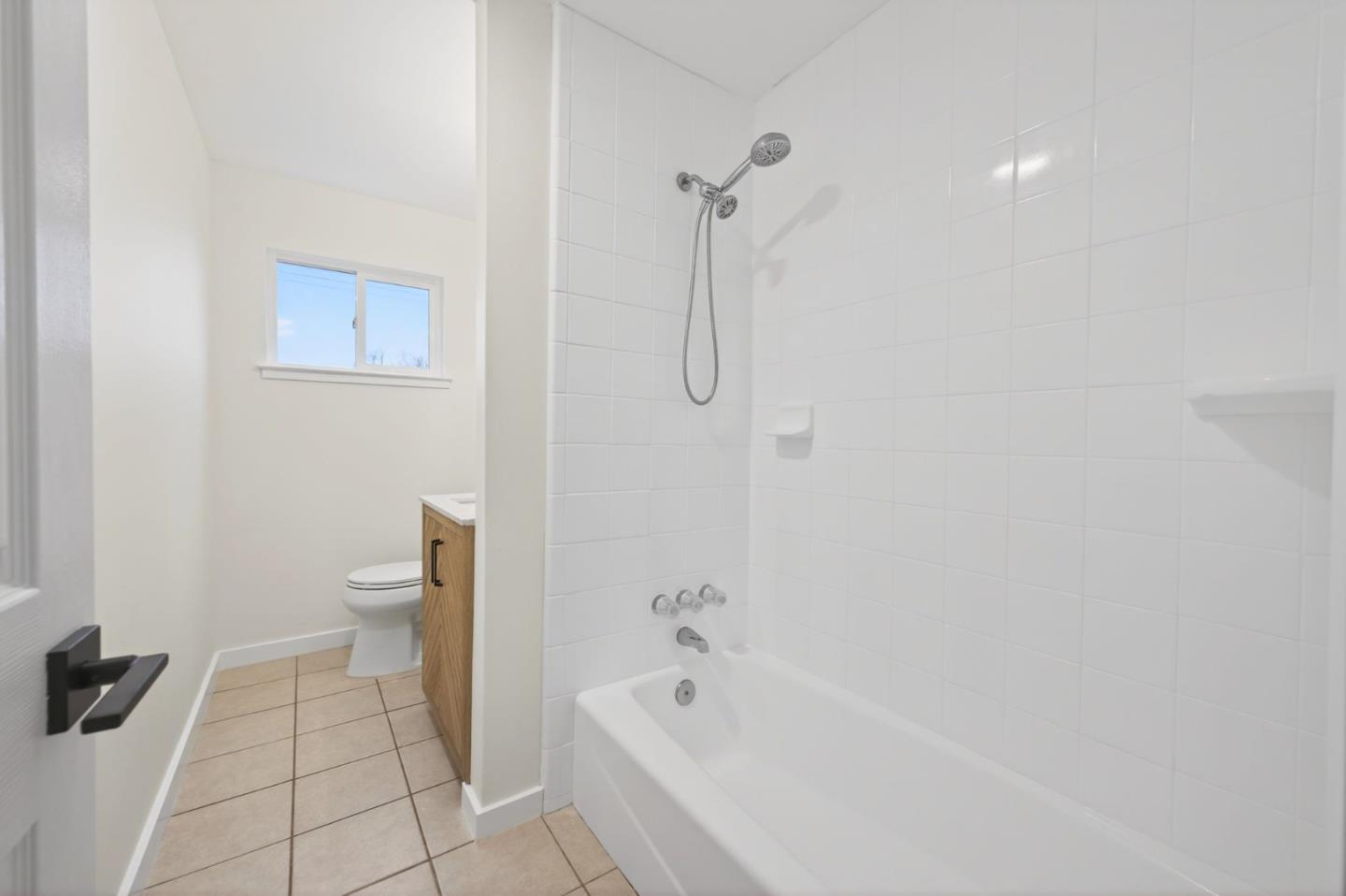 Detail Gallery Image 18 of 28 For 515 W Dunne Ave, Morgan Hill,  CA 95037 - 3 Beds | 2 Baths