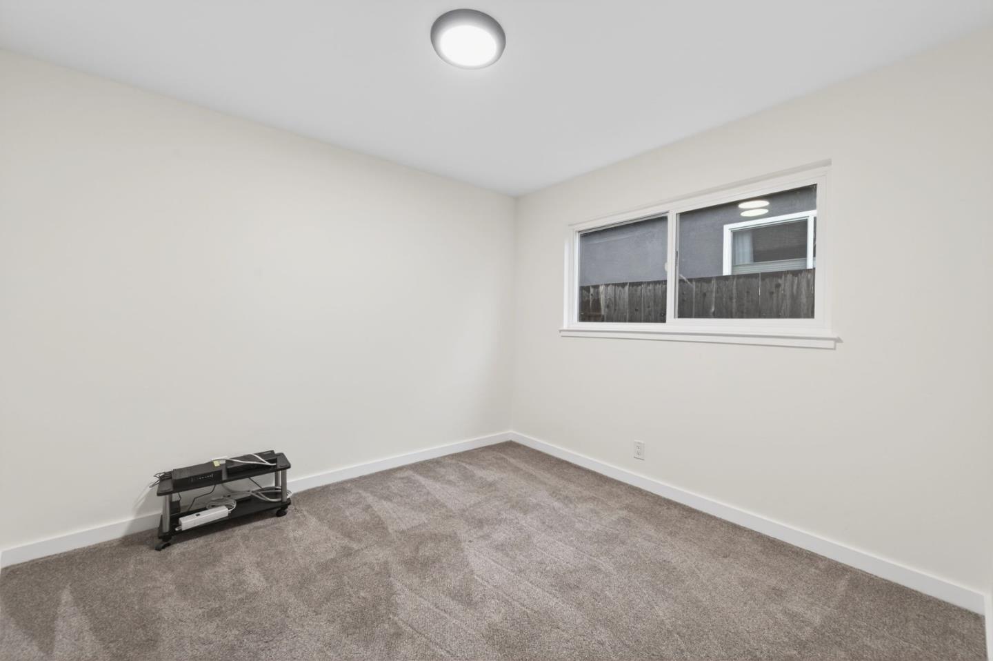 Detail Gallery Image 22 of 28 For 515 W Dunne Ave, Morgan Hill,  CA 95037 - 3 Beds | 2 Baths